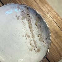 Image 1 of Shallow bowl<<<