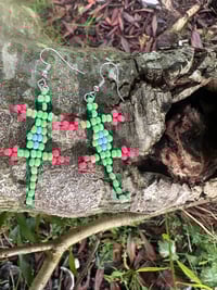 Image 3 of 90's Dream Beaded Gecko Earrings