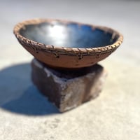 Image 2 of Primitive pine needle bowl<<<