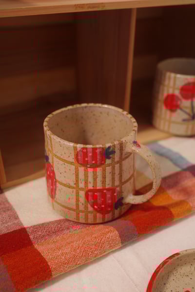 Image of Strawberry Mug