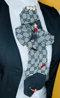 Image 2 of Handmade Gucci Women’s Sassy Necktie – Black & Light Gray, Rugged Edges