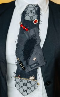 Image 2 of Handmade Gucci Women’s Patchy Necktie – Black & Light Gray, Rugged Edges