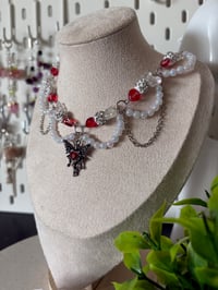 Image 2 of Roses and Pearls Choker necklace 