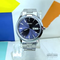 Image 3 of 2002 Seiko Quartz Blue Dial Day-Date Wristwatch (7N43-9080)