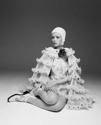 (yumi)(no)(MONOGURUI)(ii): (RESPECT FOR THE KIND OF INTELLIGENCE THAT ENABLES GRASS SEED)(i:ii)