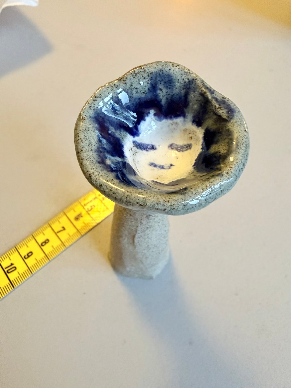 12 lille figur i stentøj 