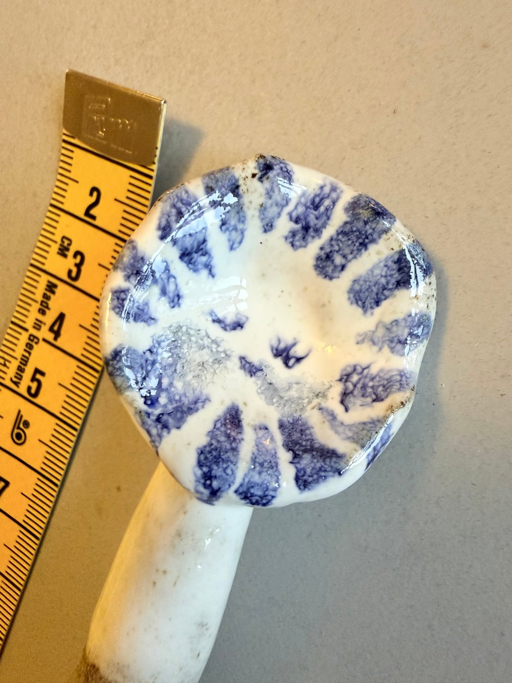 14 lille figur i stentøj 