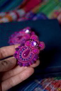 Image 5 of Magenta Darling  - Boucles à fermoirs CLIPS