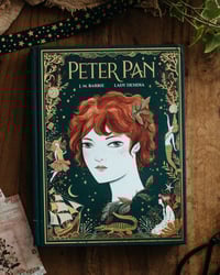 Image 5 of 🌙 Libro PETER PAN dedicado + marcapáginas + lámina Campanilla de regalo 💫