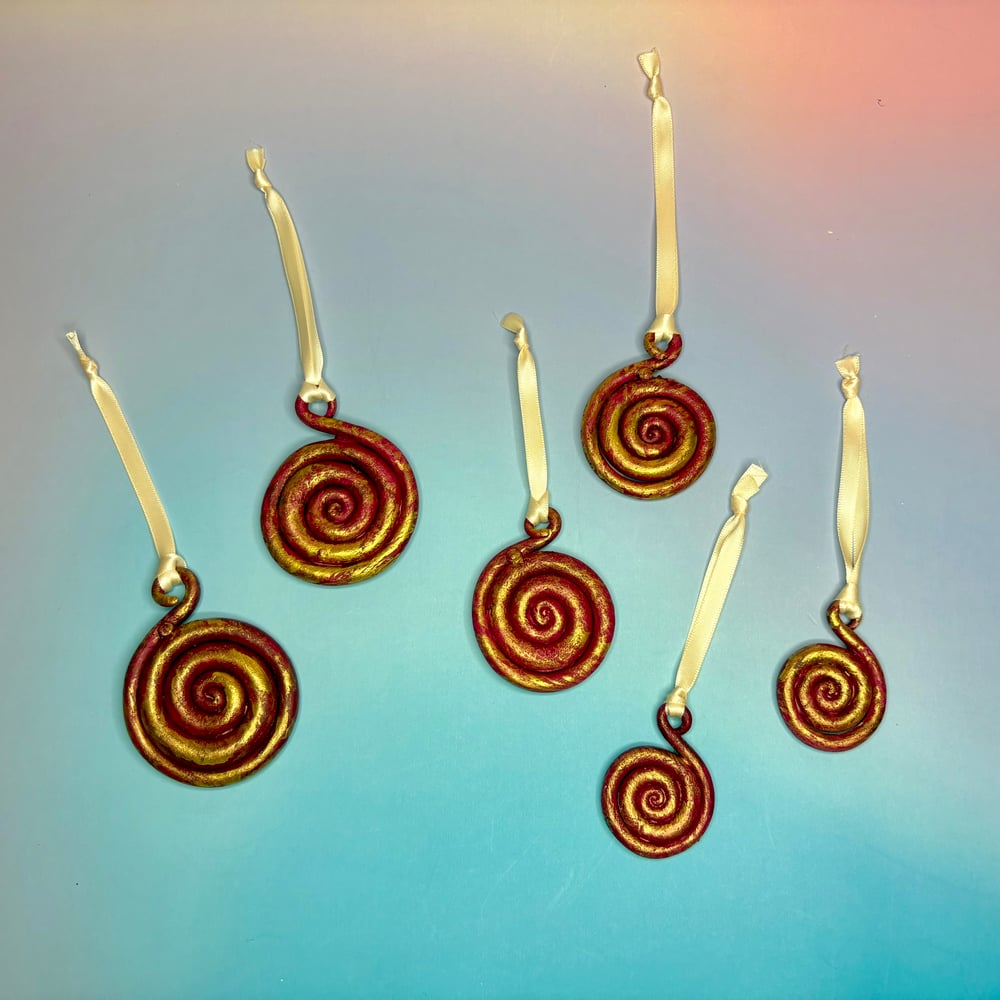 Image of Spiral tree decoration 