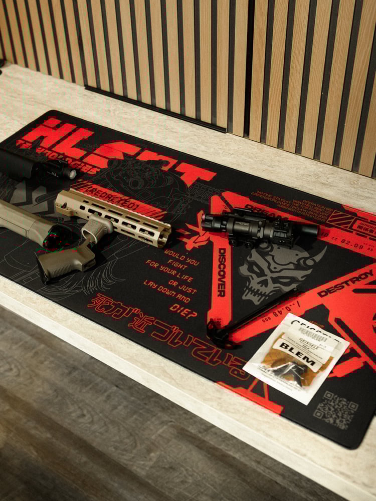 Image of  HLSNT Technologies XXL Mouse Pad