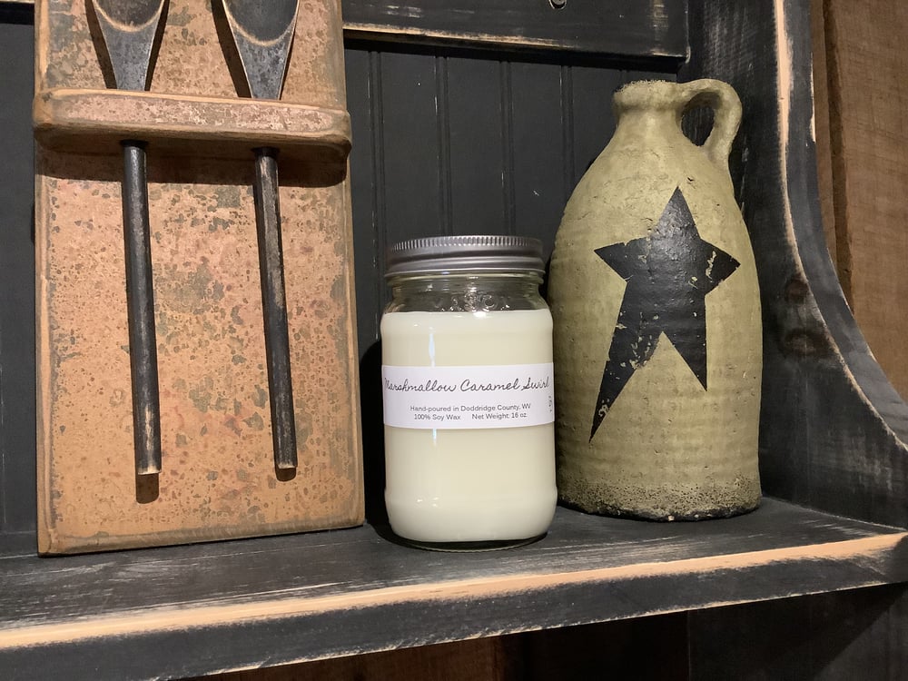 Image of Marshmallow Caramel Swirl 16 oz