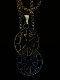 Image 2 of WAVEYWRLD GOLD LOGO CHAIN