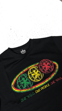 Image 2 of WAVEYWRLD RASTA TEE