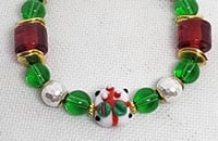 Image 3 of Murano Glass Christmas Present Bracelet
