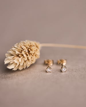 Image of 18ct gold Old-cut diamond earrings