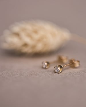 Image of 18ct gold Old-cut diamond earrings