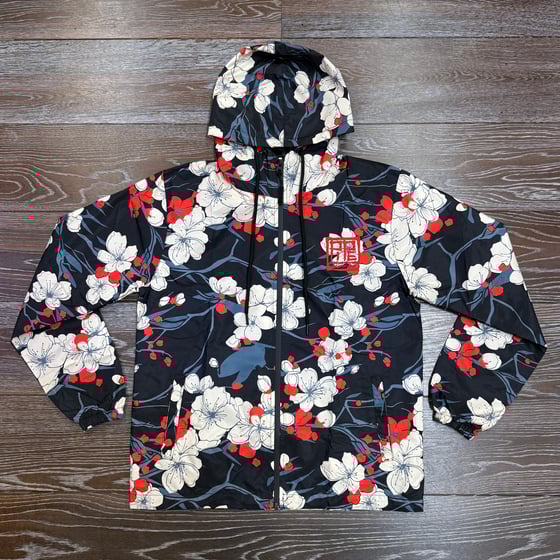 Image of KURO SAKURA WINDBREAKER BLK