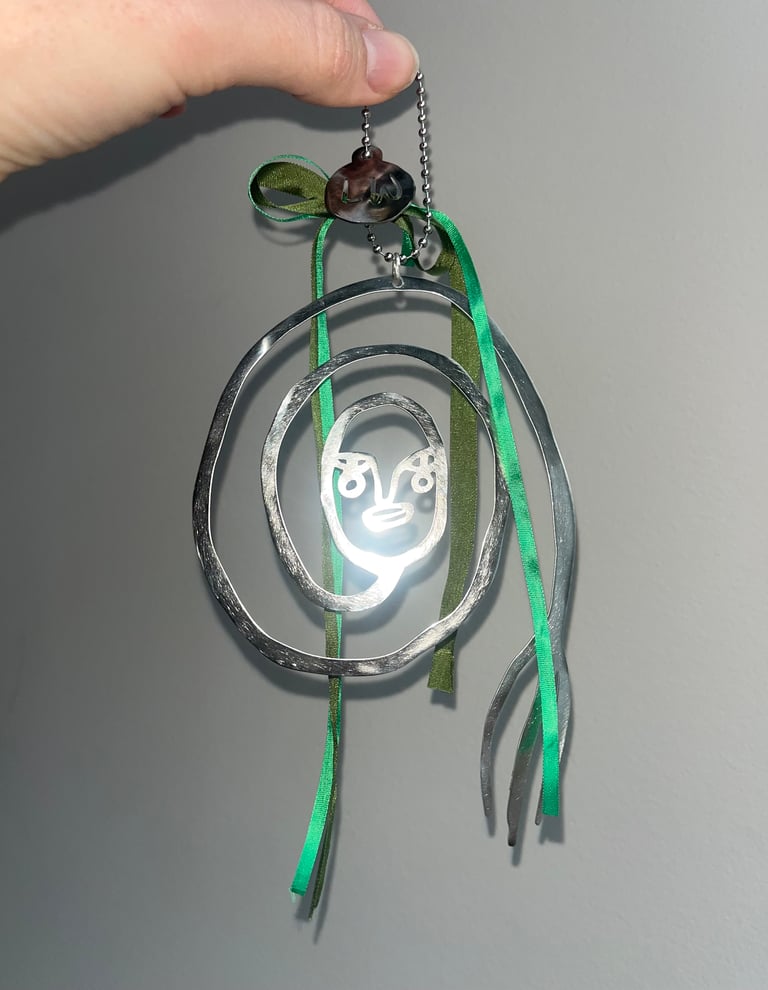 Mortal Coil Charm Green Image 2