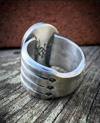 Image 5 of WL&A Handmade Heavy Ingot Cuatro Patagonia Turquoise Ring - Size 8.5