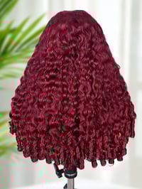 Image 3 of WIG -  Bouclée birmans 99J couleur bordeaux, sans colle, pré-coupée, dentelle 9x6 HD