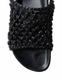 Image 4 of la tribe venessa slide