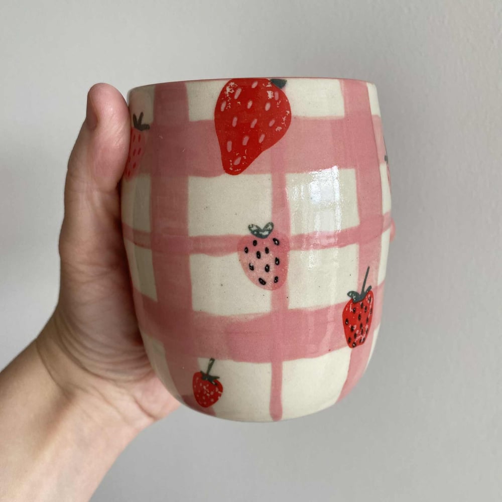 Image of Strawberry Cup #1 - pre-order