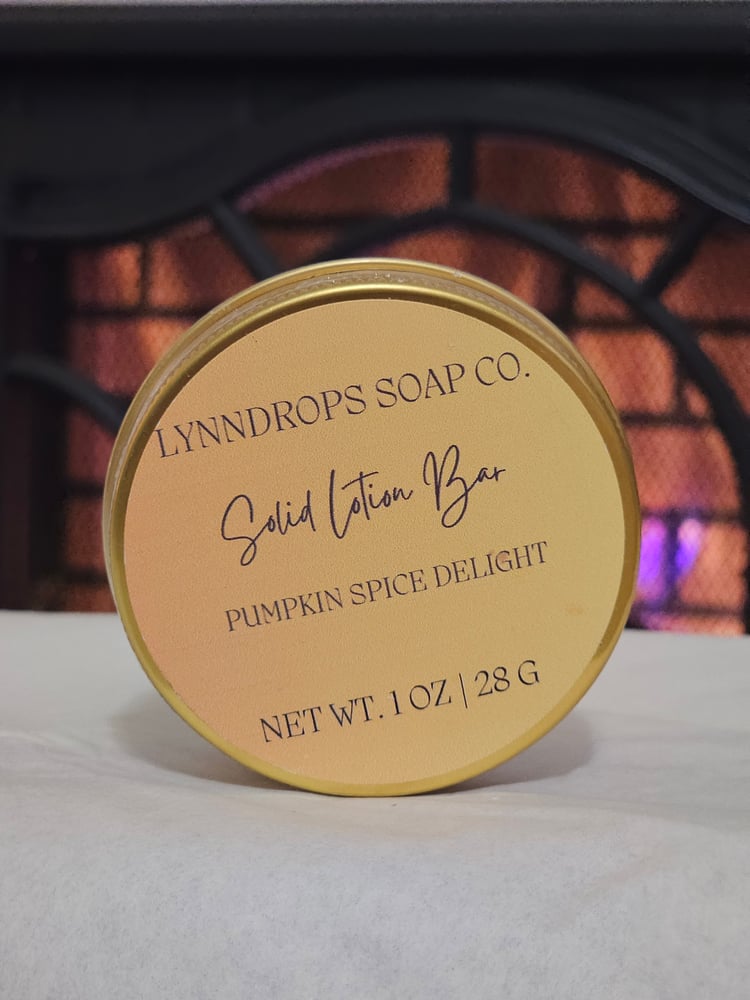 Image of Pumpkin Spice Delight solid lotion bar
