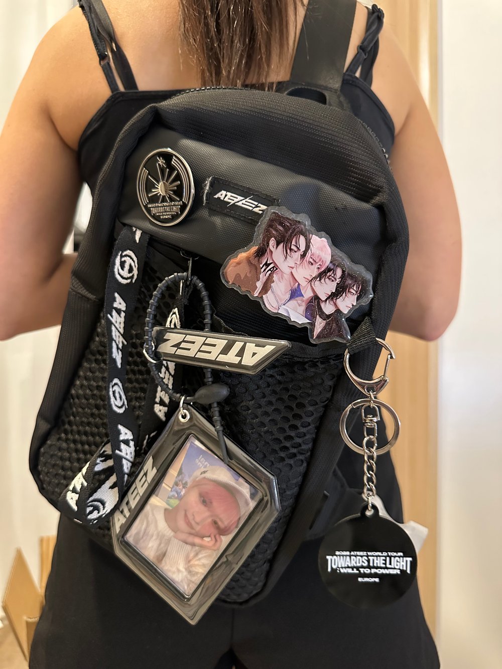 Image of PINS SEONGHWA GLITTER 