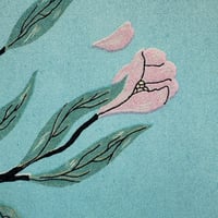 Image 3 of Derrière les branchages ​ 🌸​