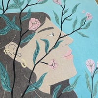 Image 2 of Derrière les branchages ​ 🌸​