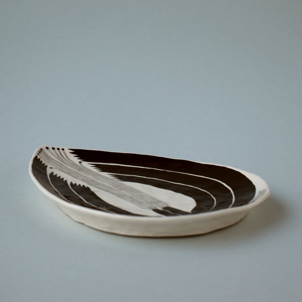 Image of Black Flower Plate