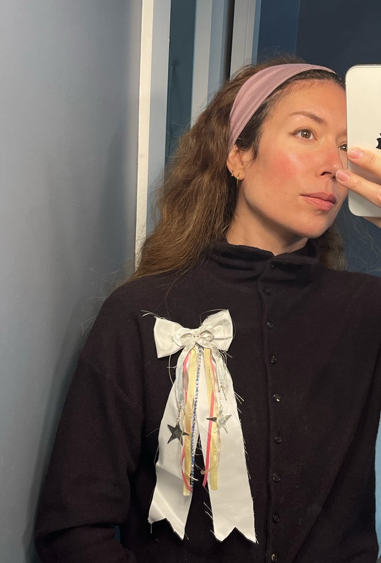 White & Pink Brooch Charm  Image 3