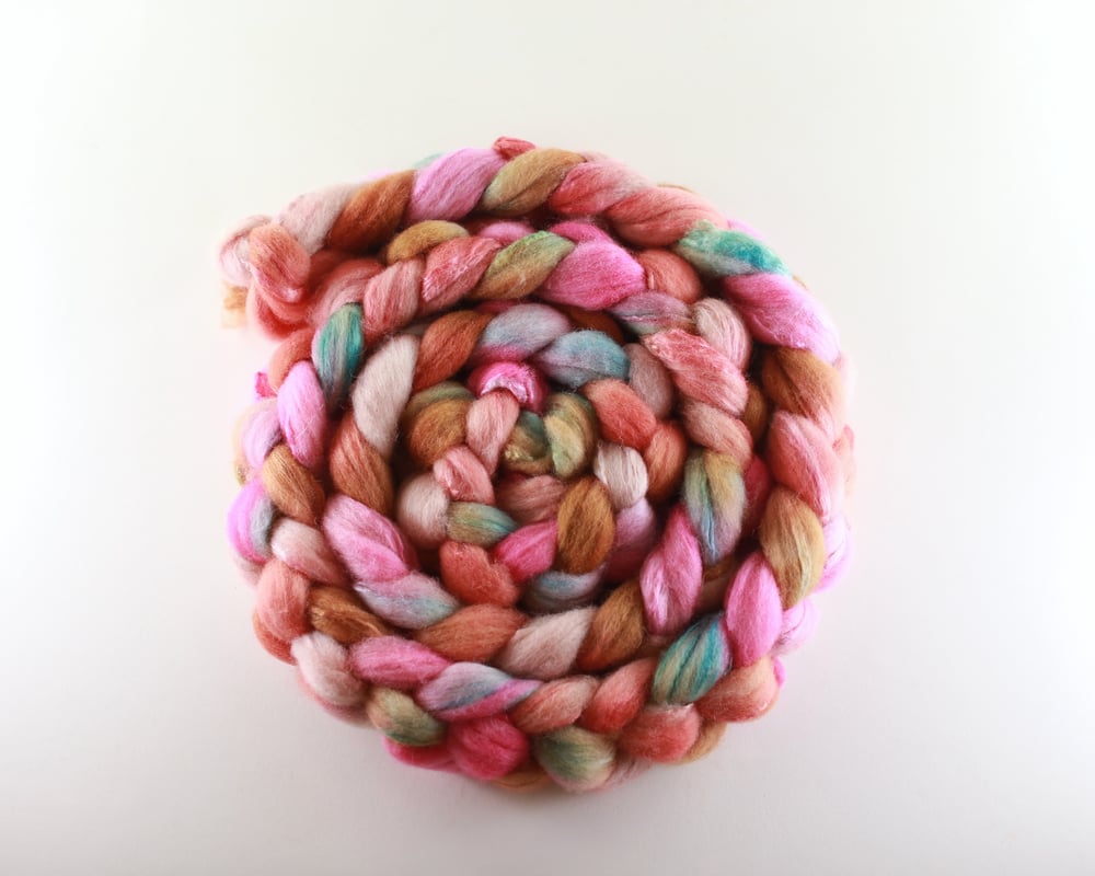 Image of (Club members only) November Fiber Club ✨ Glimmer ✨ BFL/Silk