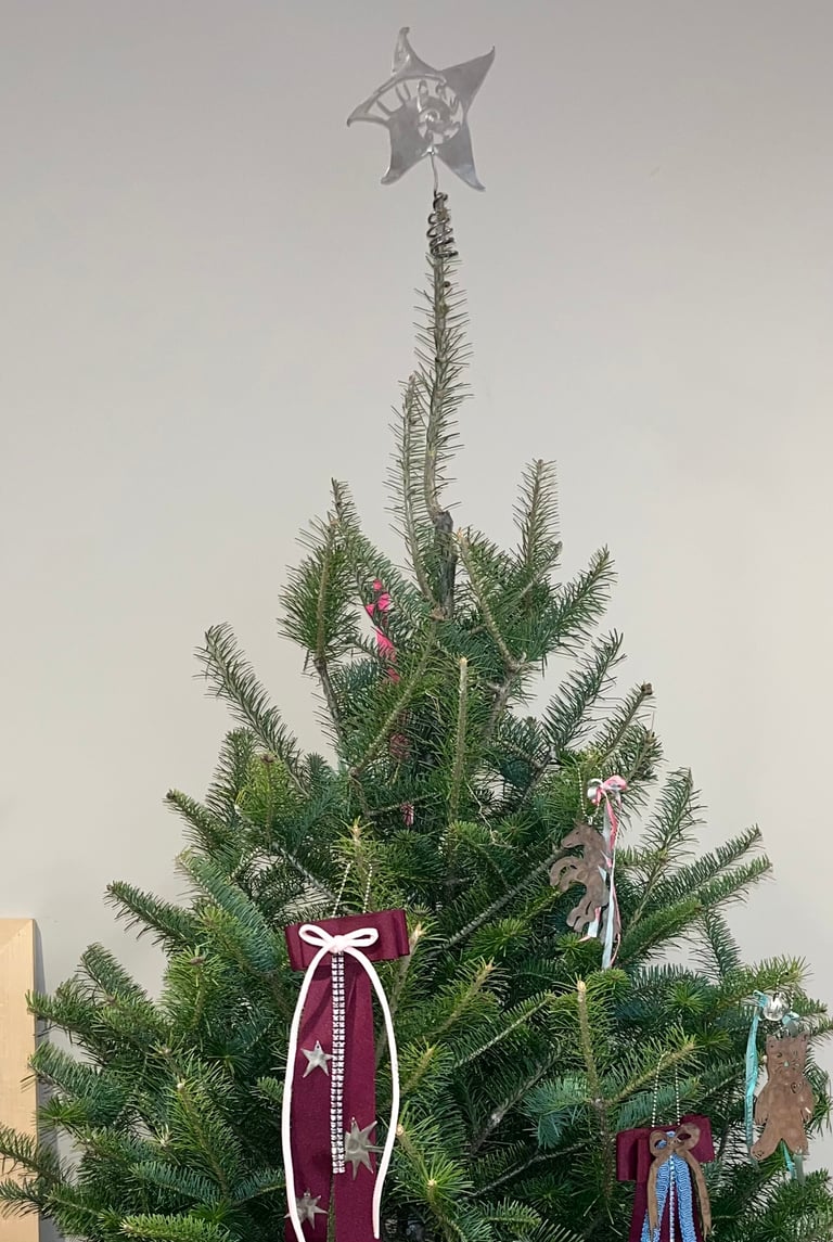 Lucky Star Topper Image 3