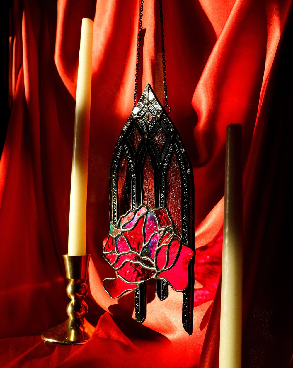 Image of Rose in a graveyard 