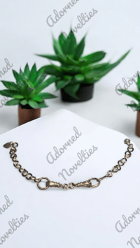 Image 2 of ANA826241 - Chained Hands Bronze