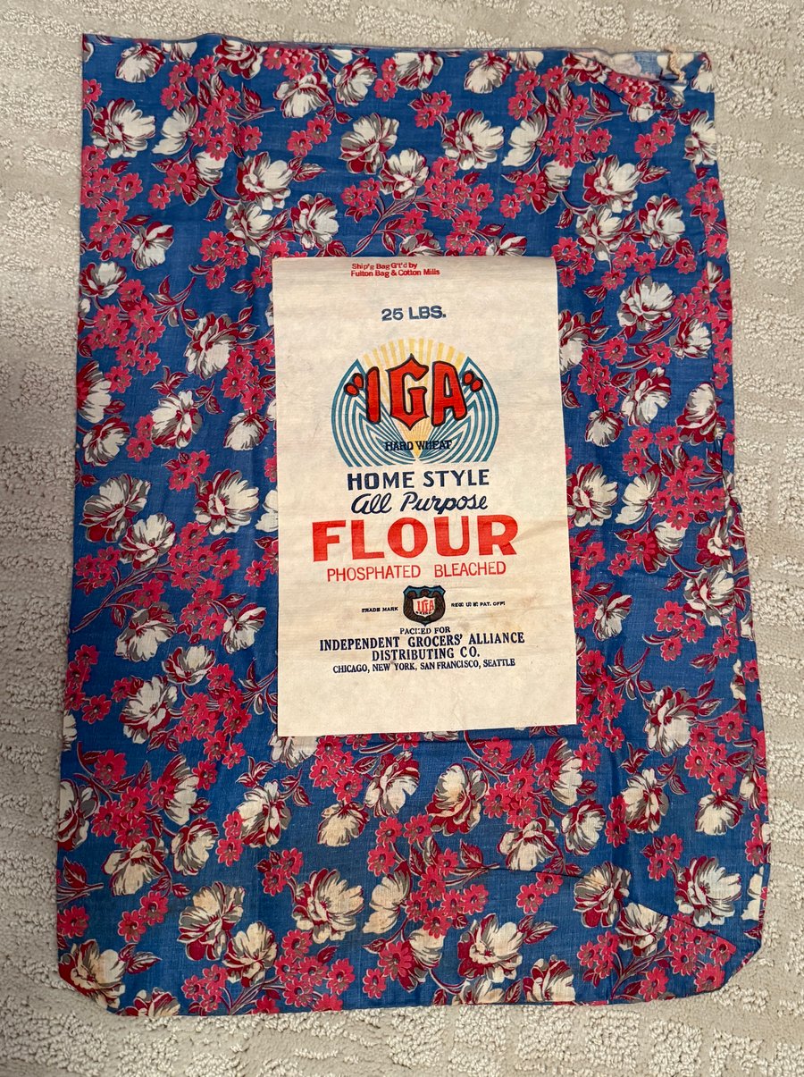 Image of 25lb Feedsack with label intact