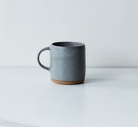 Image 2 of Cortado mug in Gray
