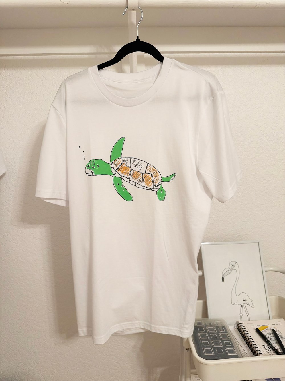 Sea Turtle Friend - Unisex organic cotton t-shirt