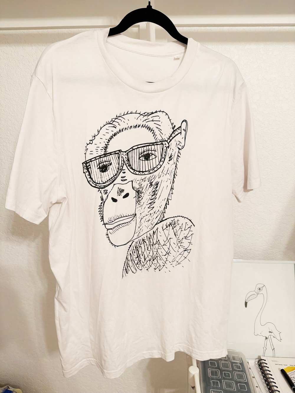 Monkey Wearing Glasses - Unisex organic cotton t-shirt