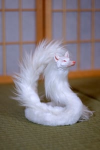 Image 2 of Albino Kudagitsune [in Stock]