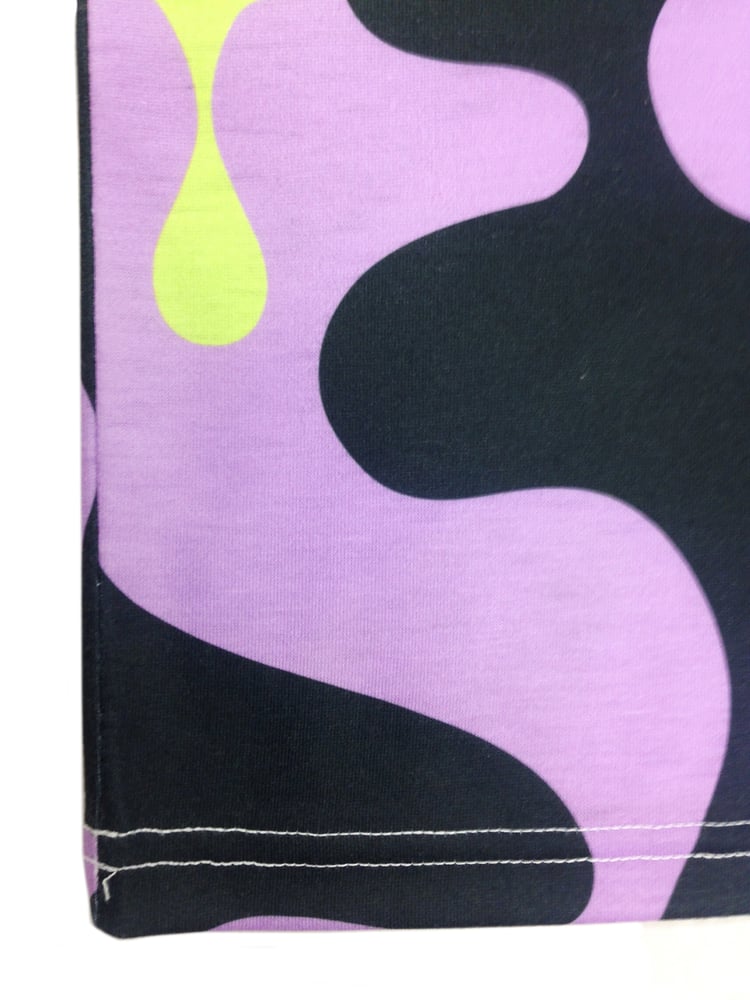 Image of NUCLEAR CAMO SL T-shirt - Lavender