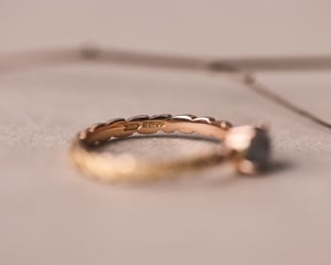 Image of 18ct Rose gold, pale grey rose-cut diamond ring (LON274)