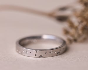 Image of Platinum 3mm ‘Star' Eternity ring