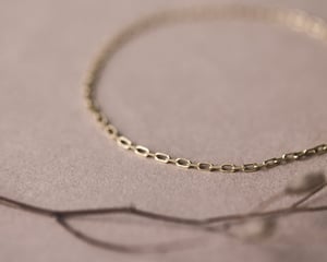 Image of 9ct gold faceted chain bracelet