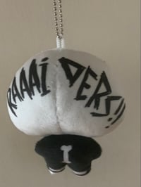Image 2 of Skull yelling plush keychain