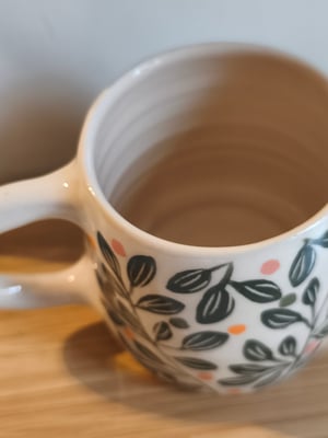 Image of   Petite  tasse anse feuillage vert 