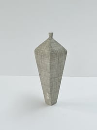 Image 2 of Archive piece : Tapered vessel drawn 10.5cm