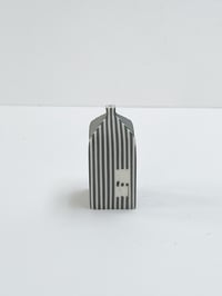 Image 2 of Rectangle vessel with stripes 4.5cm